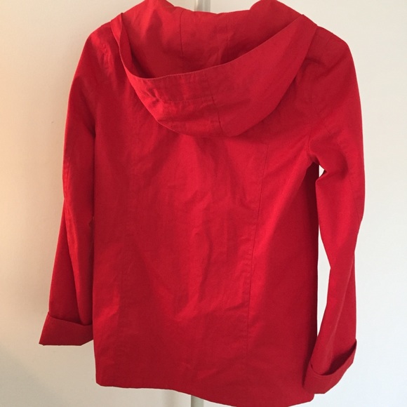 Lacoste | Hooded Red Raincoat Trench | Extra Small - Picture 3 of 4